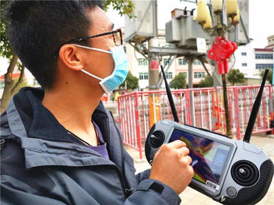 科技賦能疫情防控 潮南啟用無(wú)人機(jī)開展立體巡查與宣傳